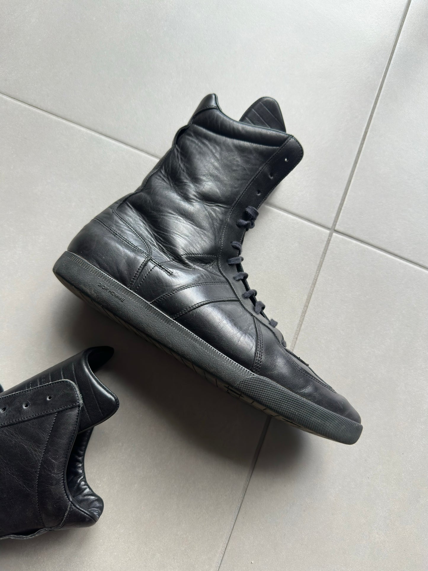 Dior AW03 “Luster” High-top boxer leather sneakers