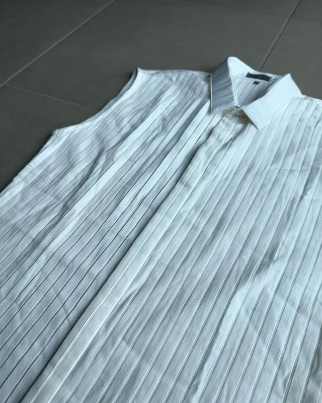 Dior Homme AW01 “Solitaire” sleeveless button up