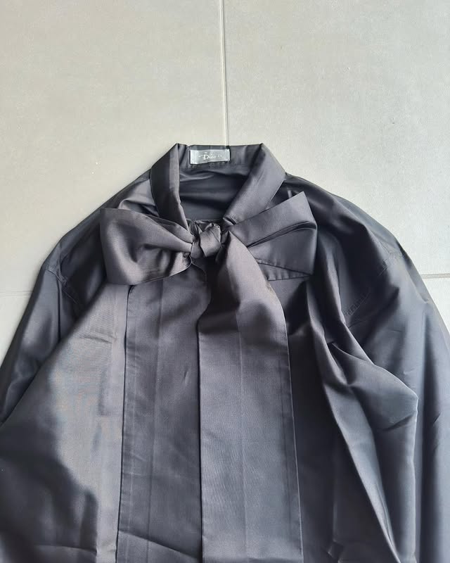 Dior Homme AW05 “in the morning” silk Pussybow shirt