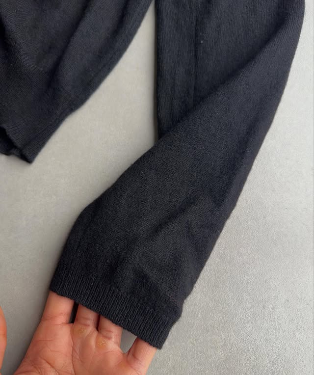 Dior Homme AW01 “Solitaire” deep v-neck cashmere sweater