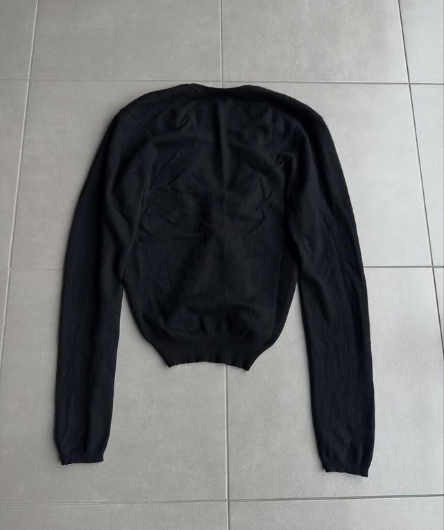 Dior Homme AW01 “Solitaire” deep v-neck cashmere sweater