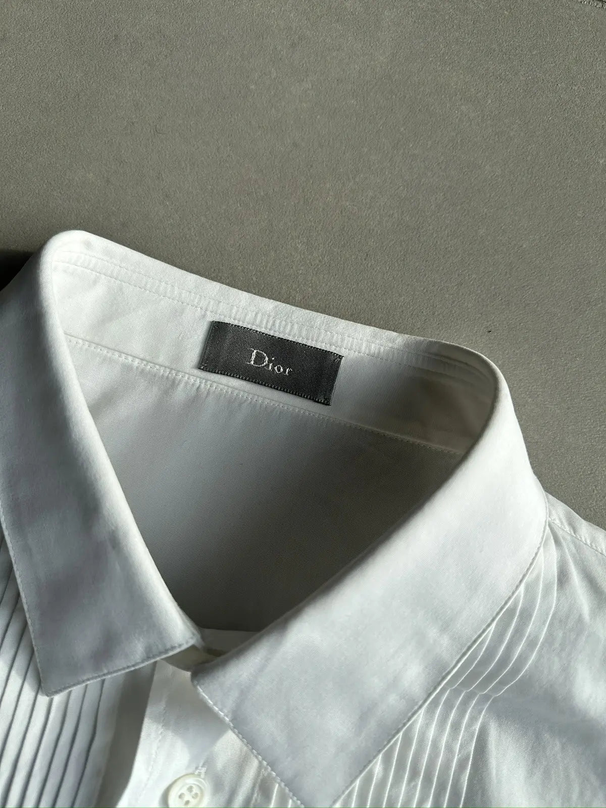 Dior Homme AW05 「イン・ザ・モーニング」ボタンアップタキシードシャツ
