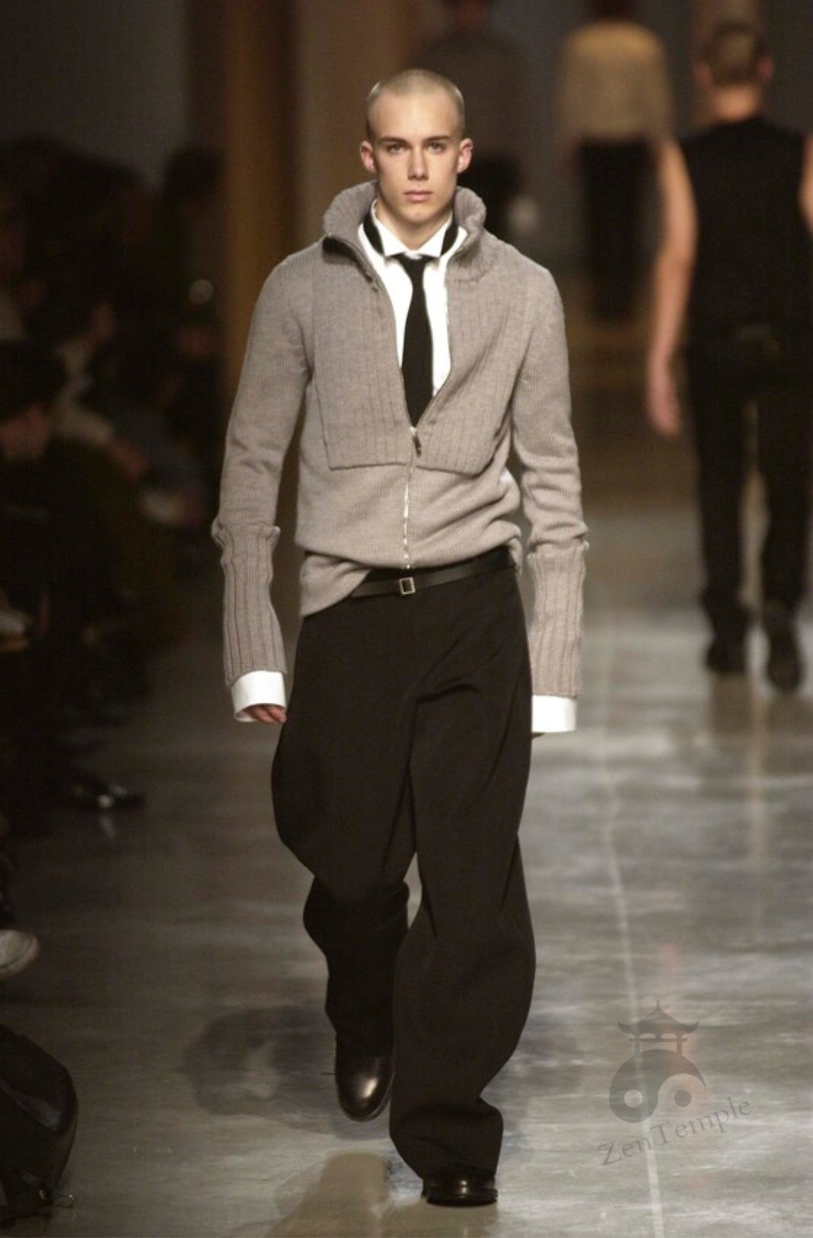 Dior Homme AW02 “Reflexion” メリノウール ダイバーズニット