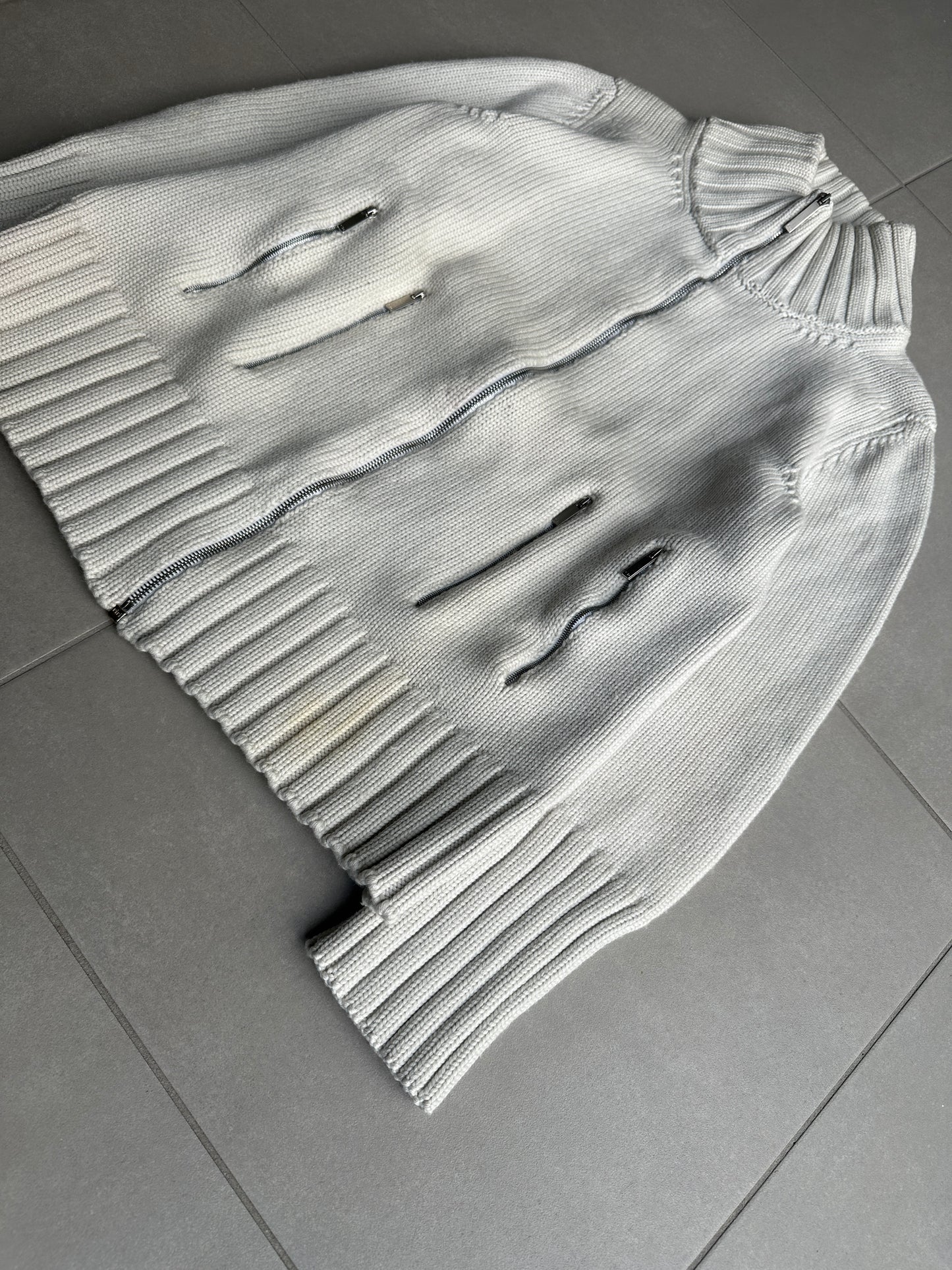 Dior Homme AW02 “Reflexion” divers knit