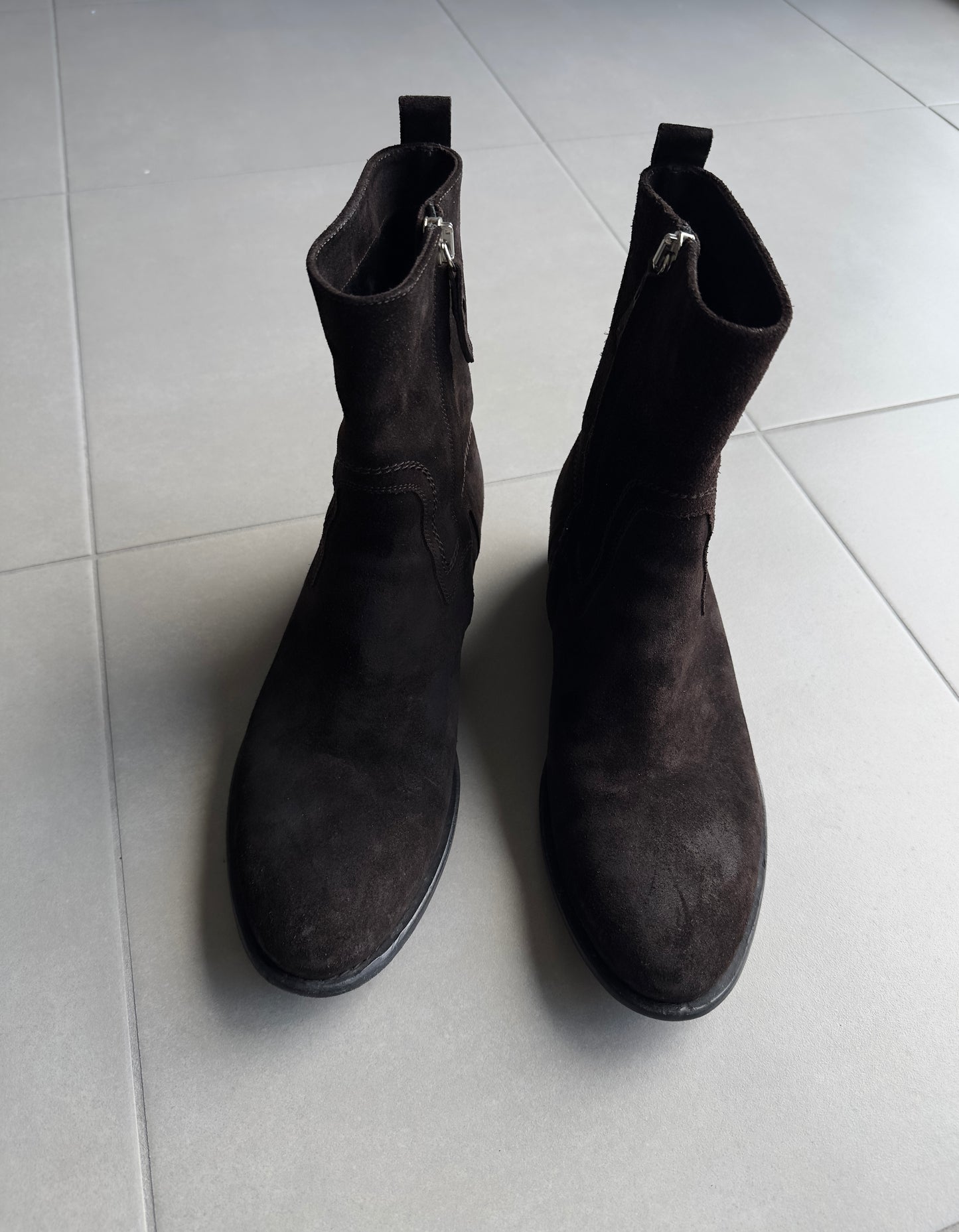 Dior Homme AW07 “Navigate” Cuban heel suede western boots