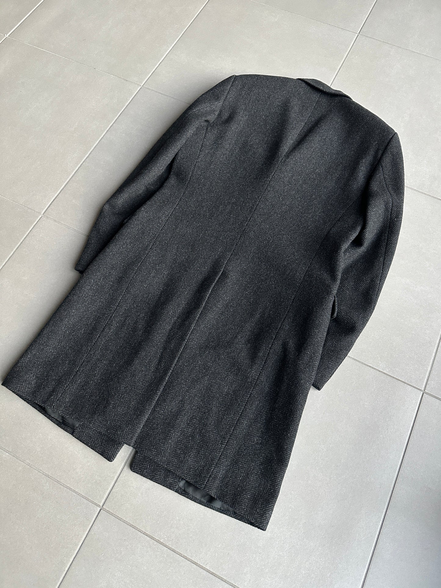 Dior Homme AW04 “Victim of the crime” Wool coat
