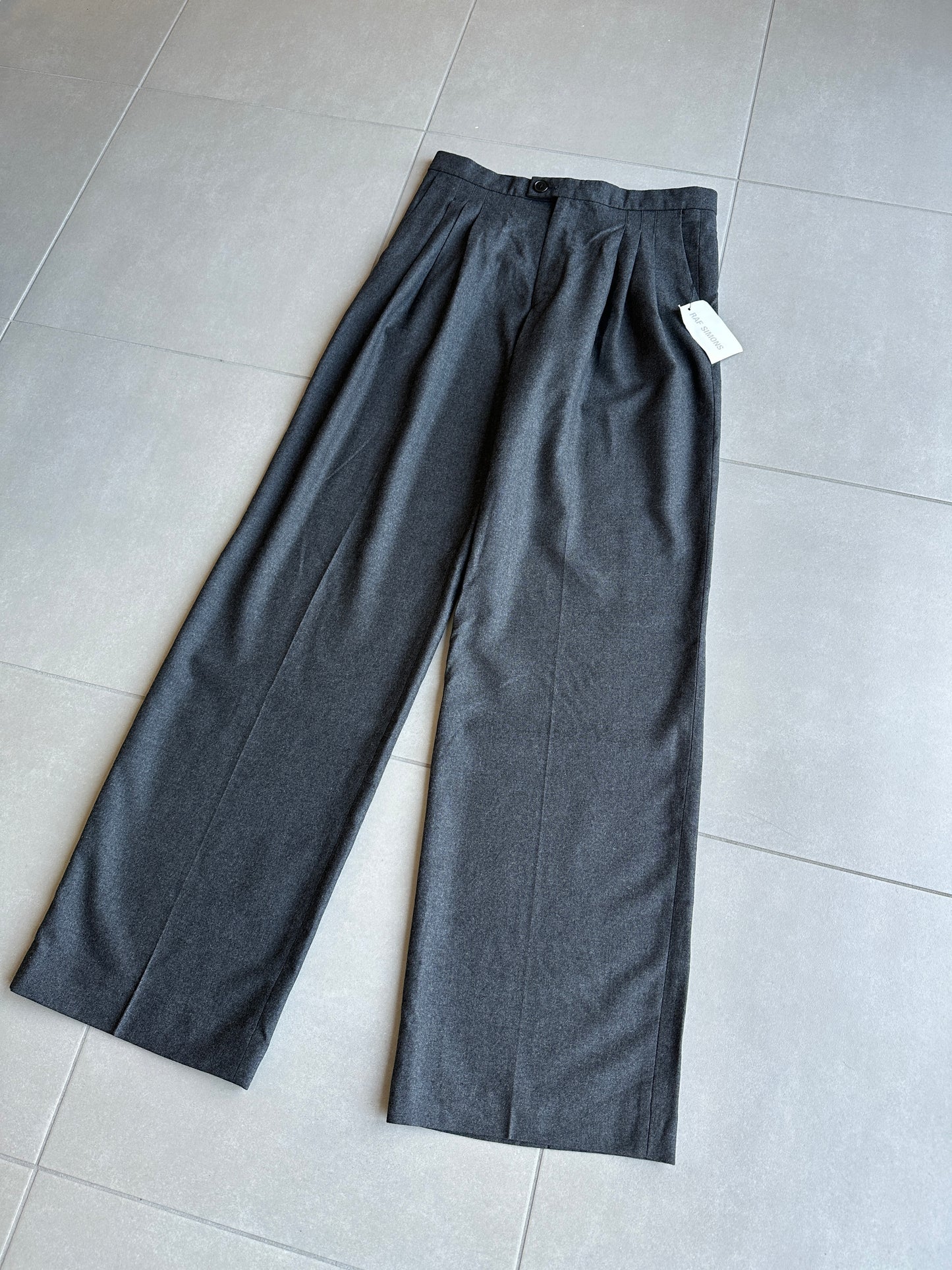 Raf Simons AW99 darted baggy wool trousers BNWT