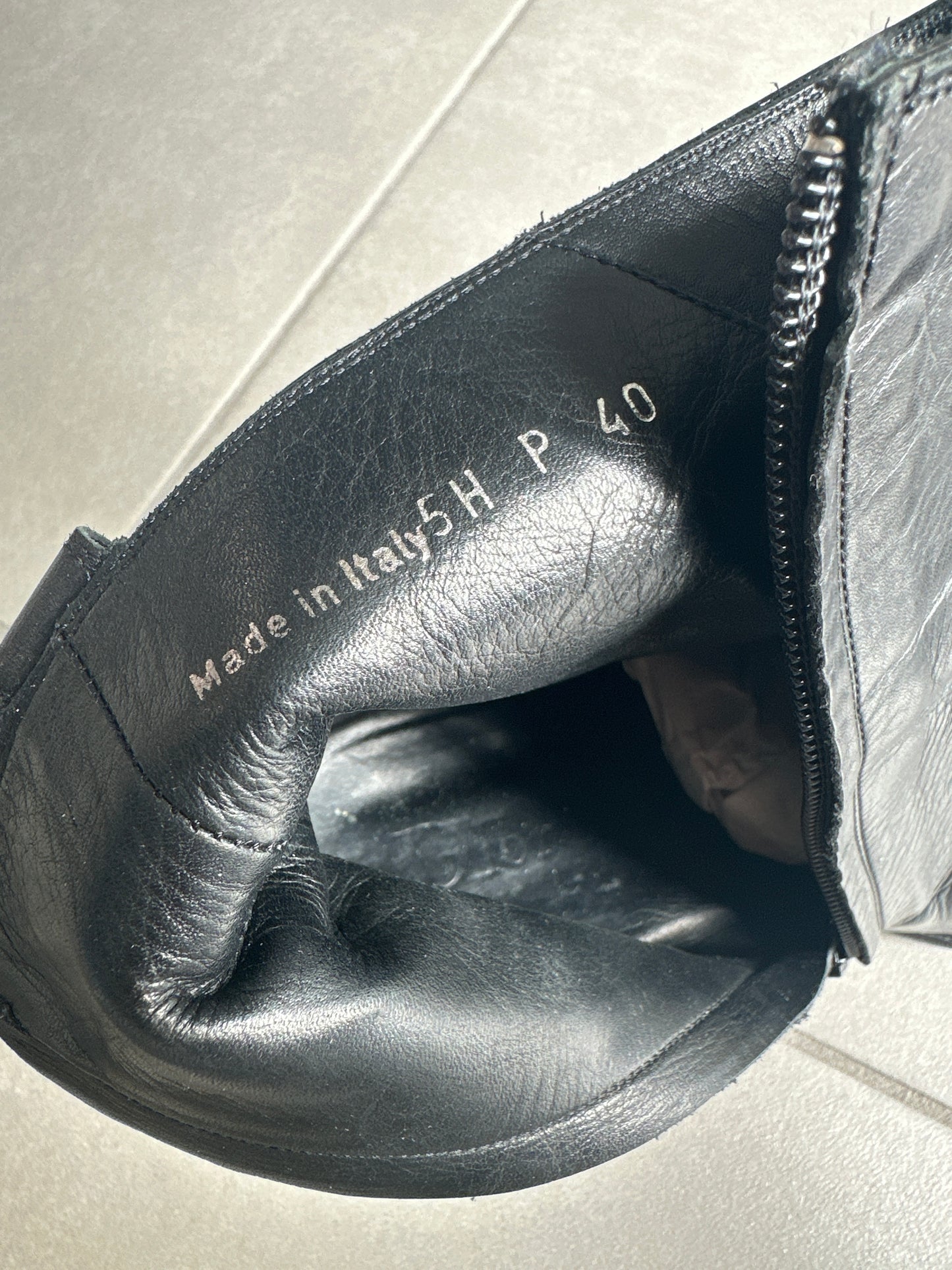 Dior Homme AW05 “in the morning” 6.5 cm Cuban heel boots