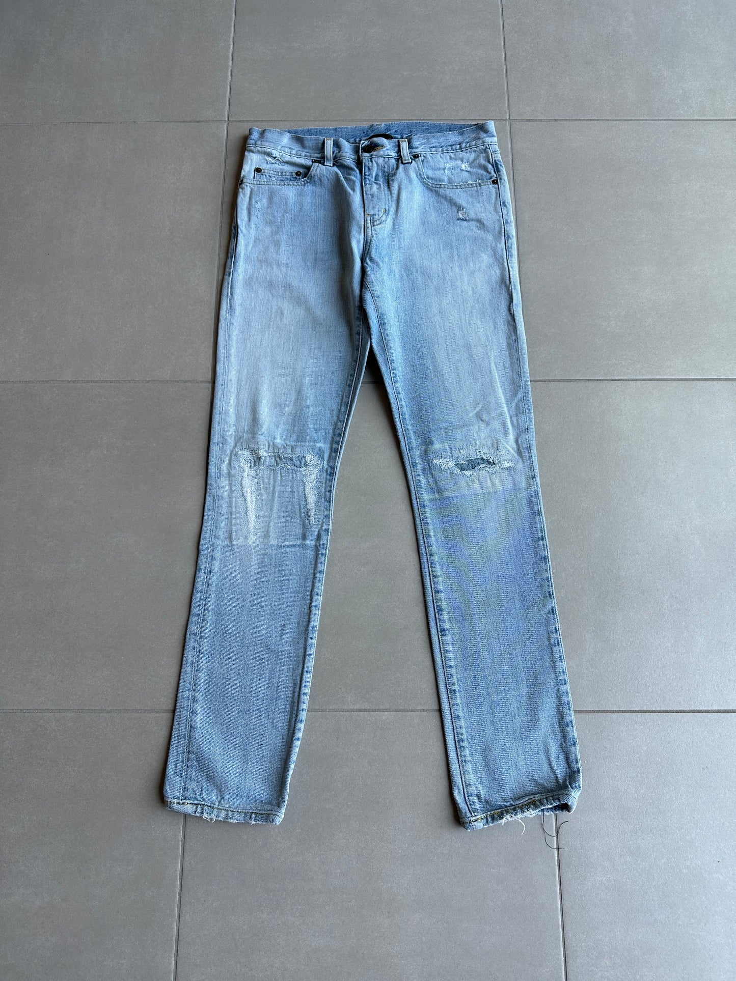 Saint Laurent Paris AW15 D02  distressed Denim