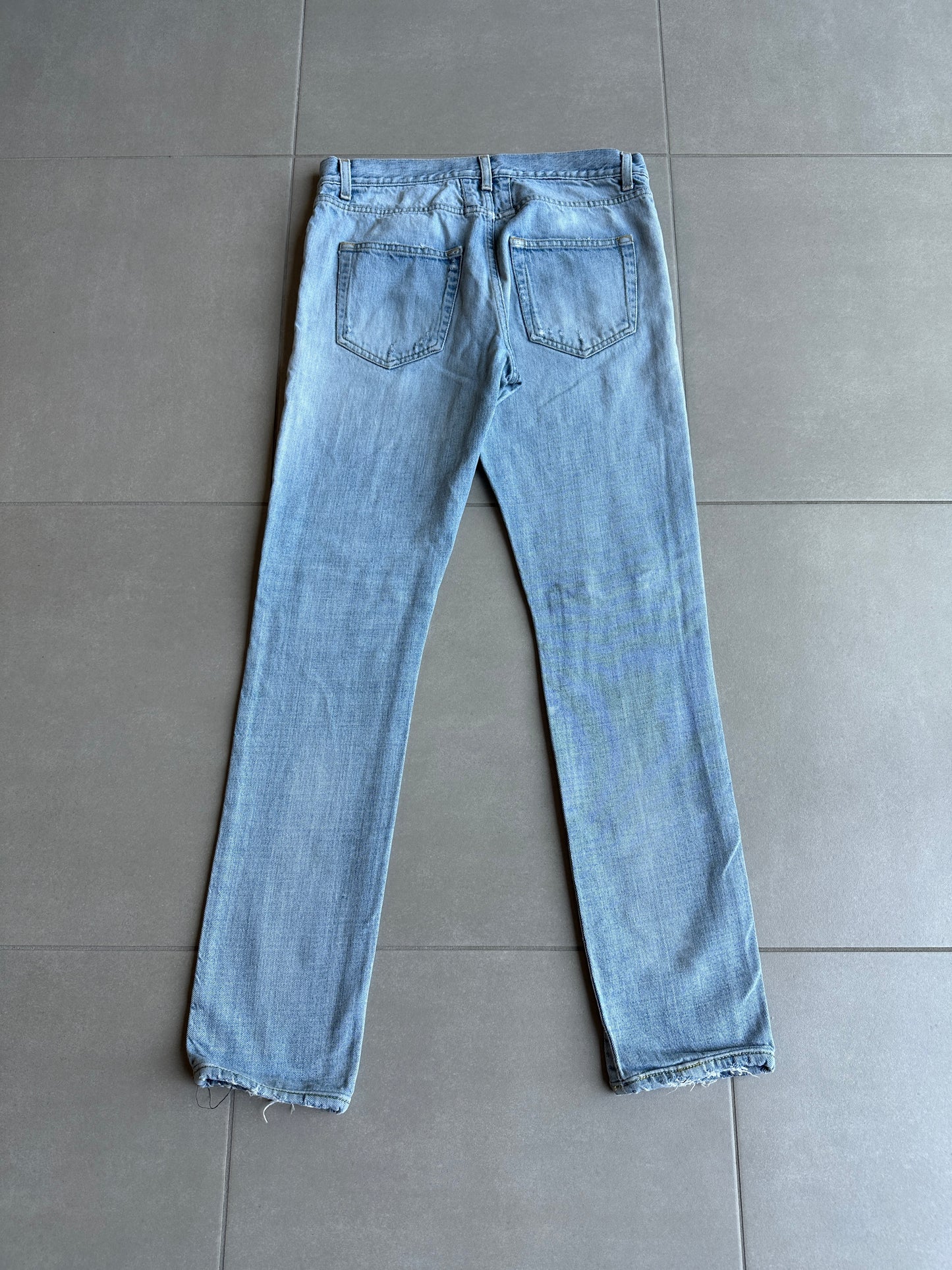 Saint Laurent Paris AW15 D02  distressed Denim