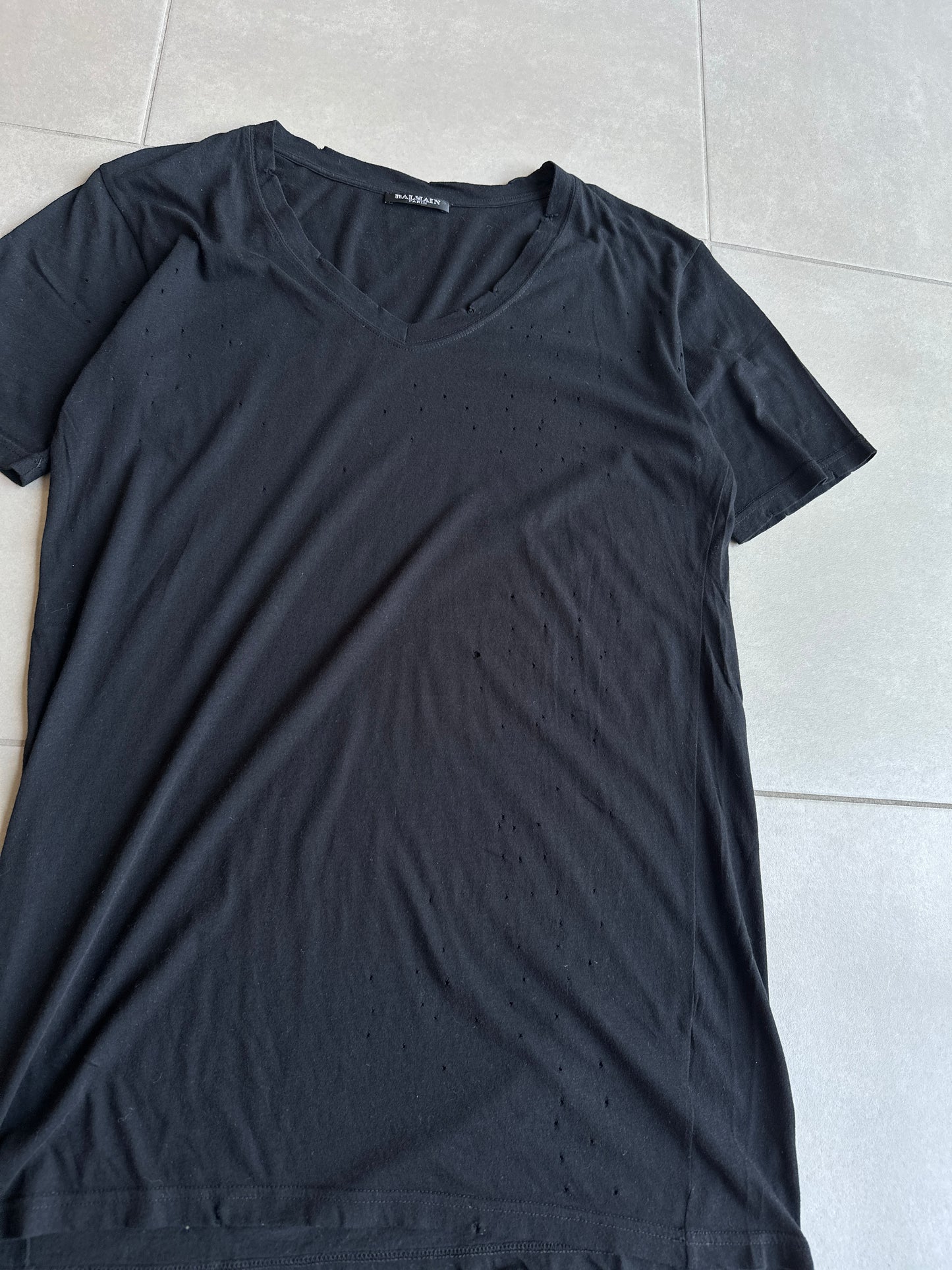 Balmain AW2010 distressed V-neck t-shirt