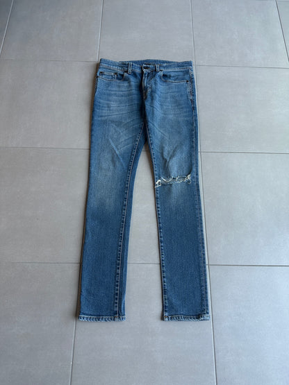Saint Laurent Paris AW19 D02 washed whiskered distressed denim