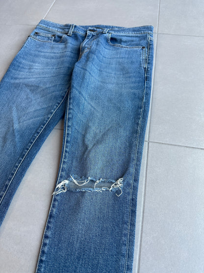 Saint Laurent Paris AW19 D02 washed whiskered distressed denim