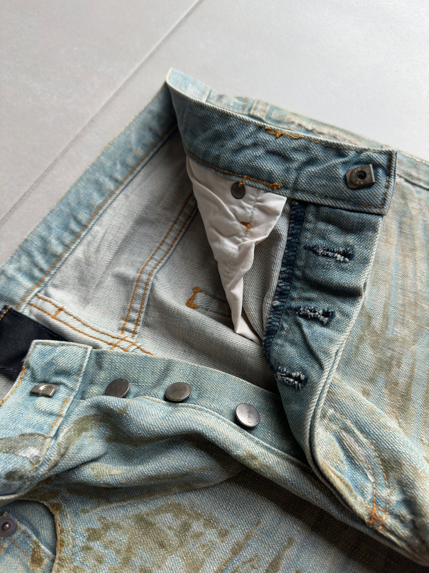 Dior Homme SS04 “Strip” waxed bleu claire clawmark denim