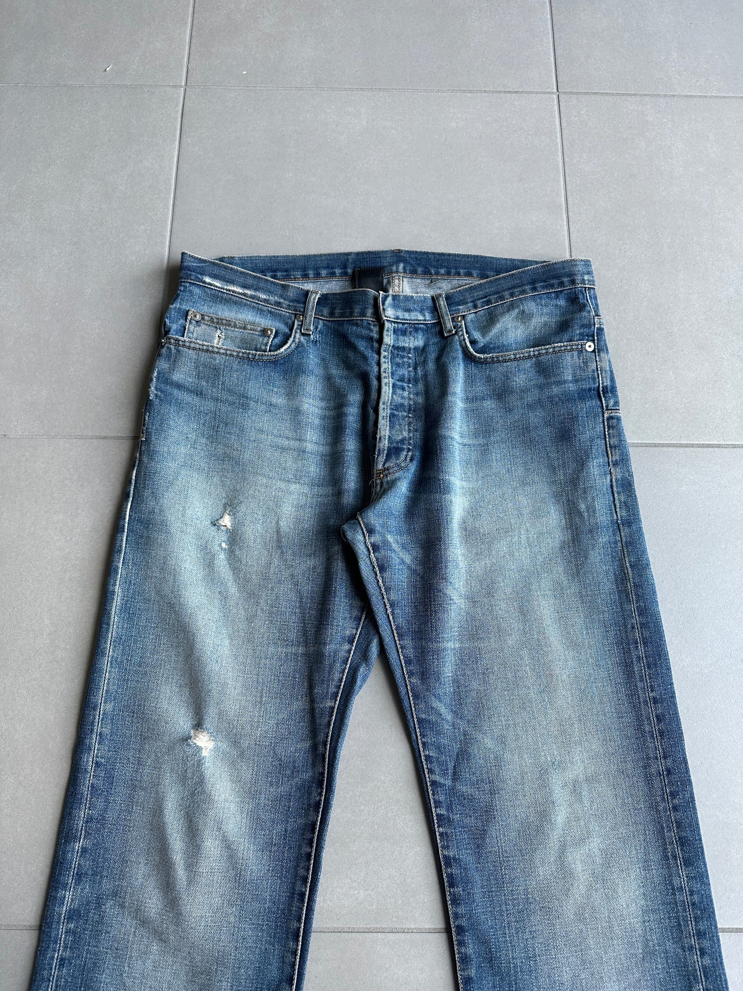 Dior homme AW04 “Victim of the crime” whiskered washed denim