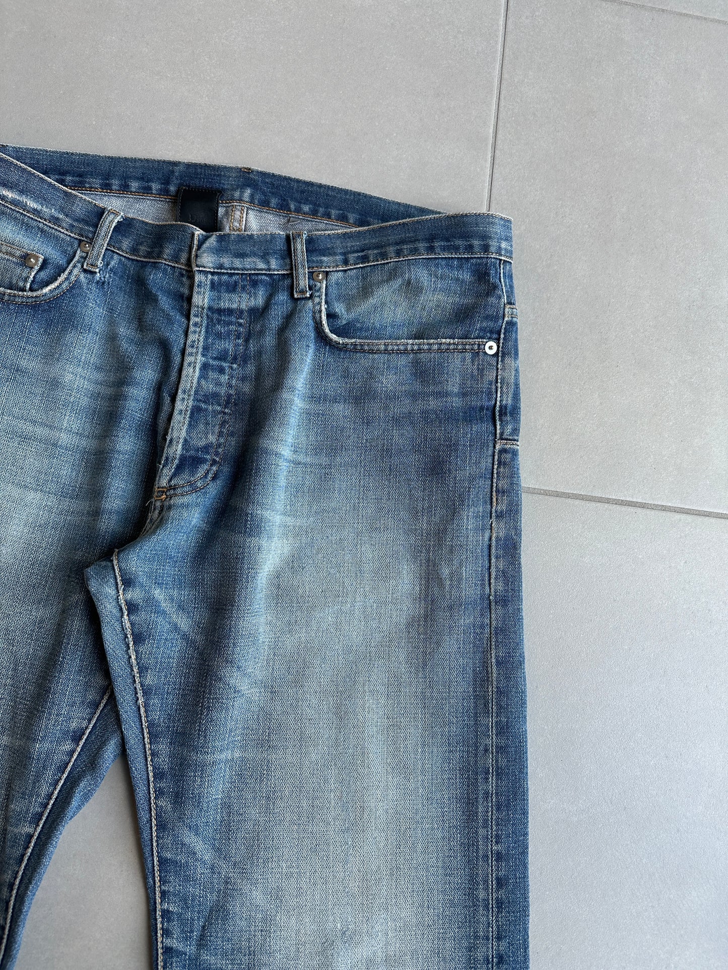 Dior homme AW04 “Victim of the crime” whiskered washed denim