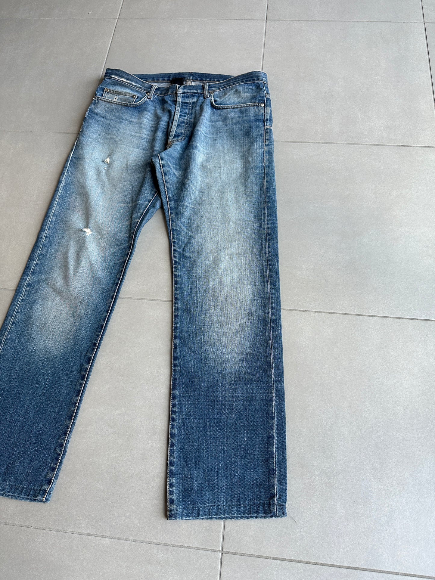 Dior homme AW04 “Victim of the crime” whiskered washed denim