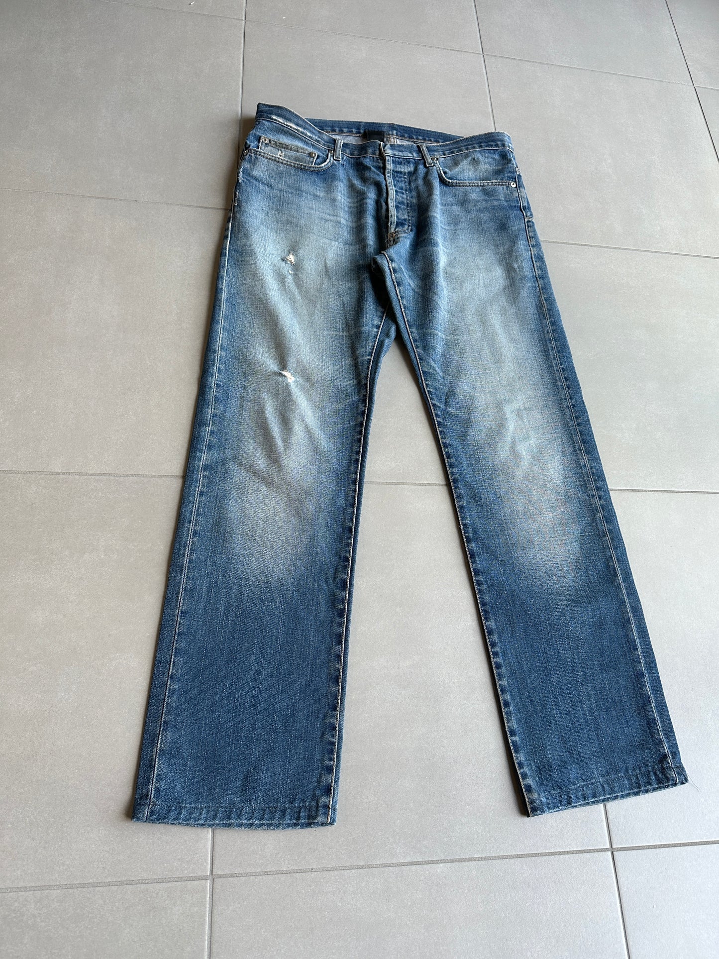 Dior homme AW04 “Victim of the crime” whiskered washed denim
