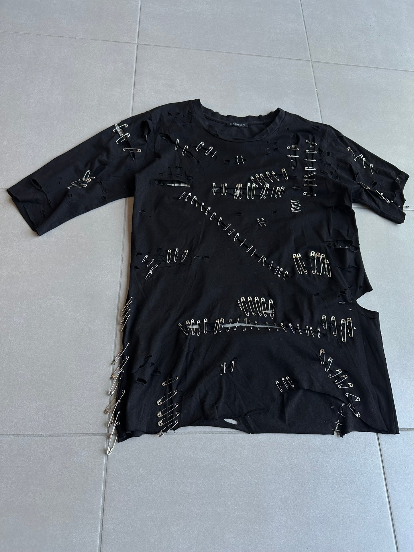 Balmain SS11 Safety pin destroyed t-shirt