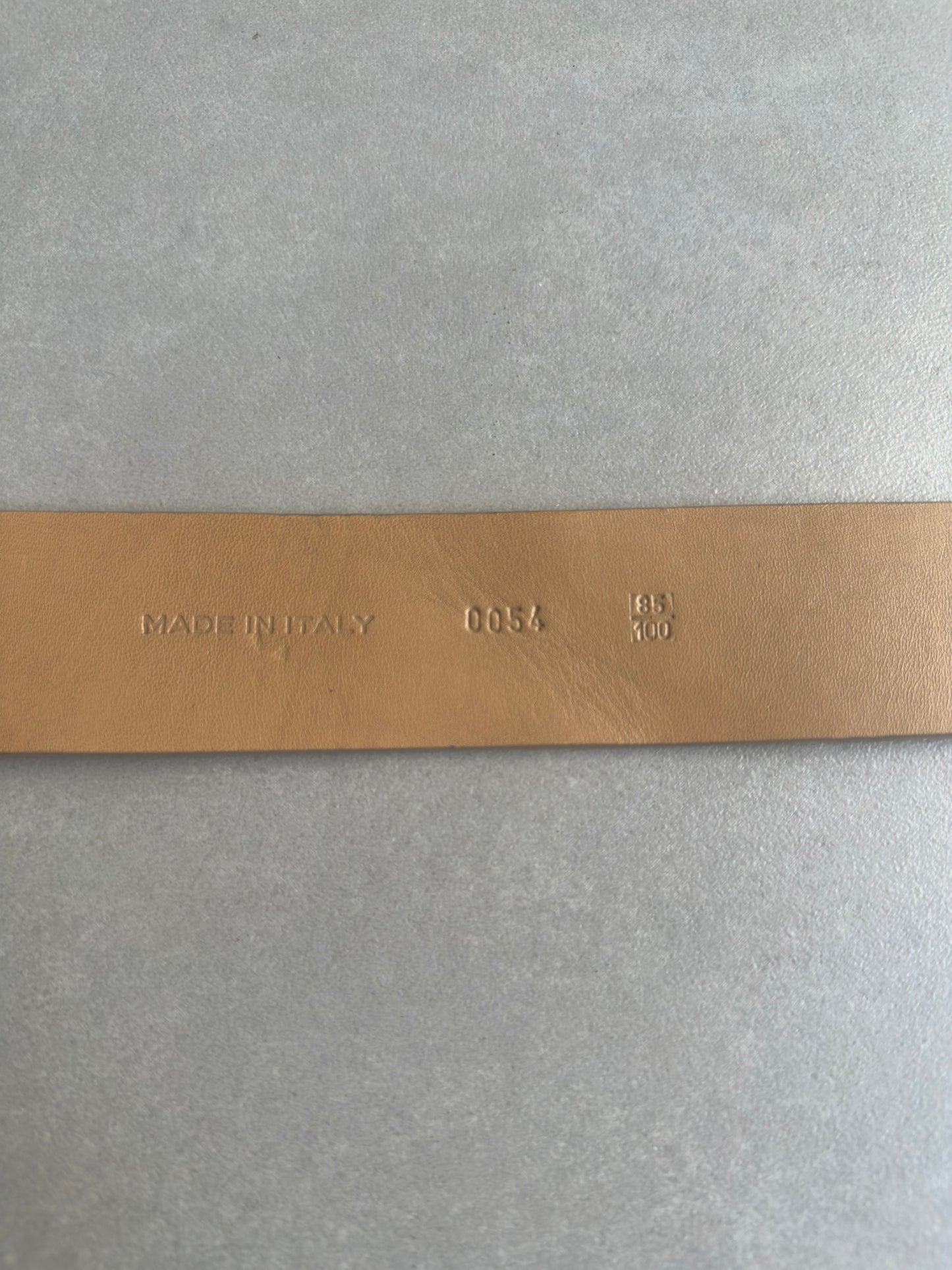 Dior Homme AW04 "Victim of the crime" beige suede leather belt