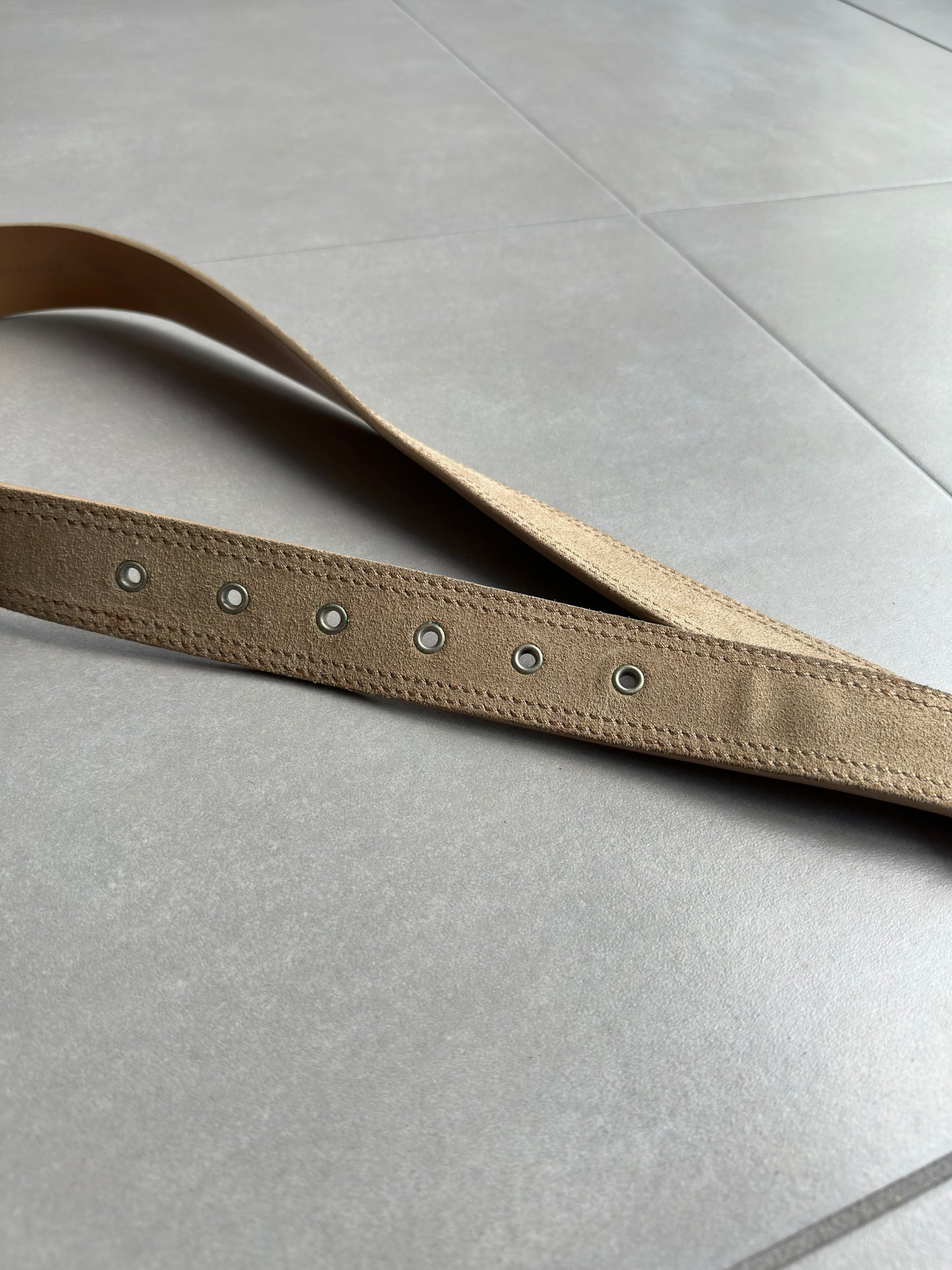 Dior Homme AW04 "Victim of the crime" beige suede leather belt