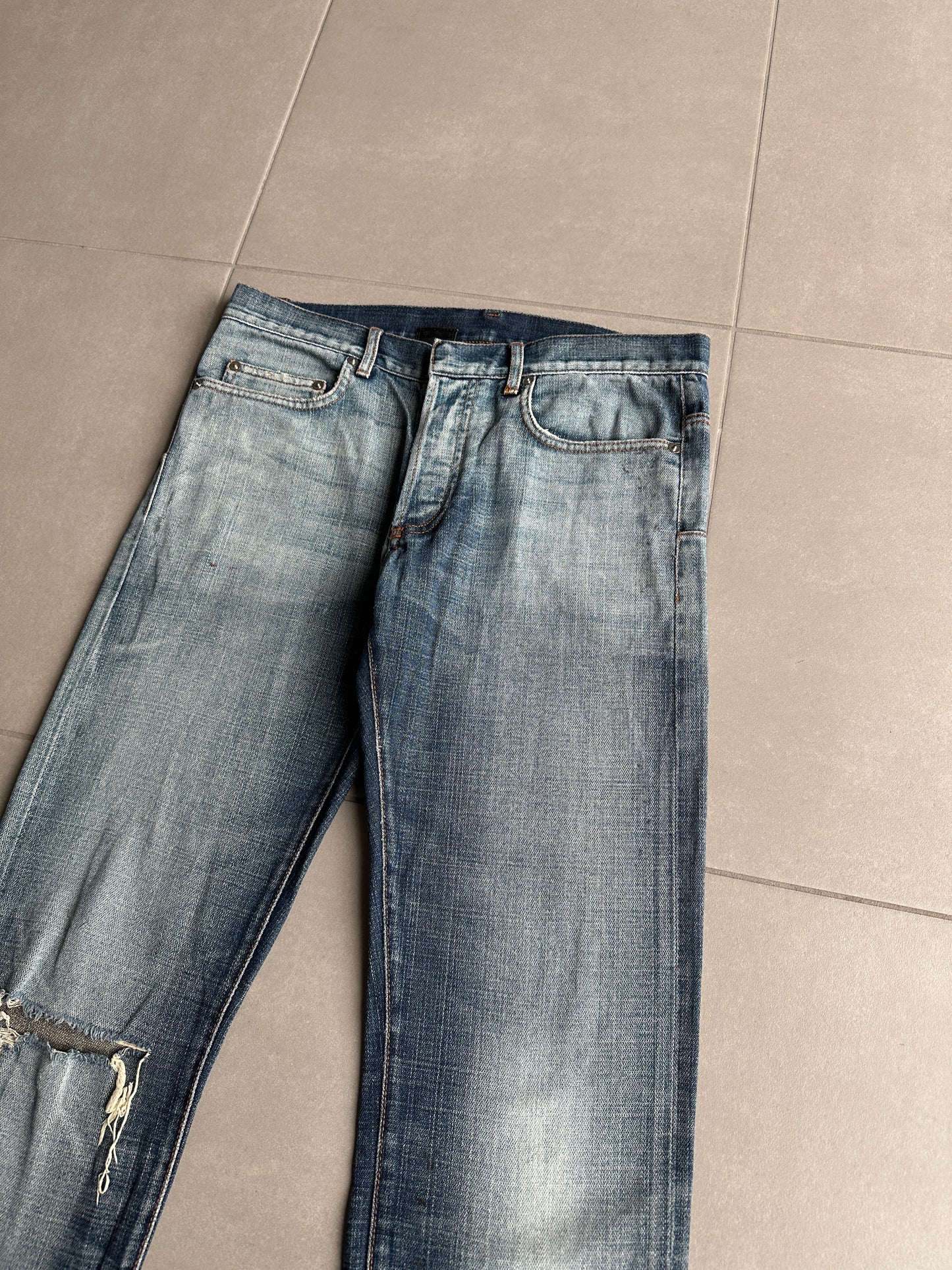 Dior Homme SS07 “We look good together” under my car denim