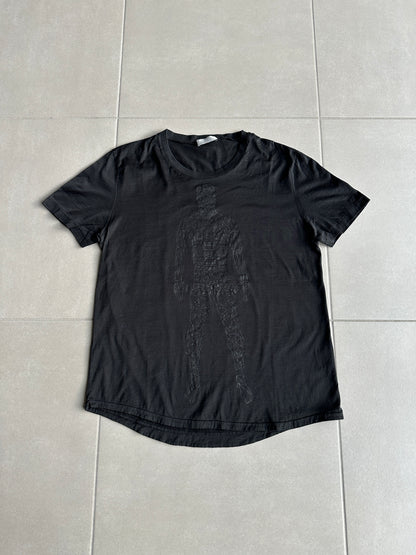 ディオール オム 2004年春夏コレクション「ストリップ」ロボットモチーフTシャツ