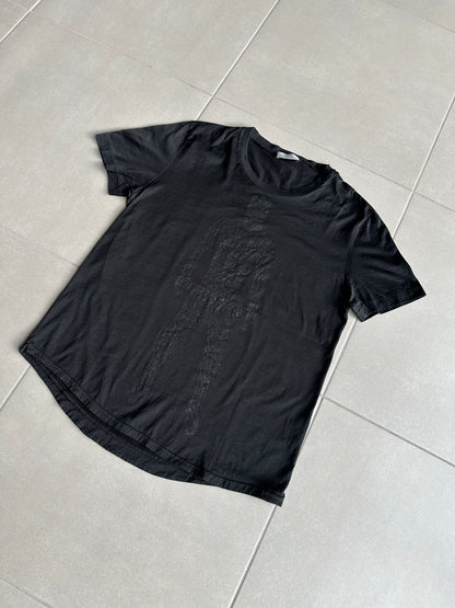 ディオール オム 2004年春夏コレクション「ストリップ」ロボットモチーフTシャツ