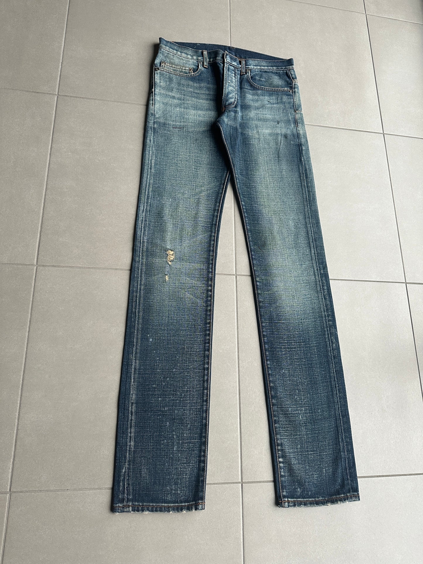 Dior Homme SS07 “We look good together” under my car denim