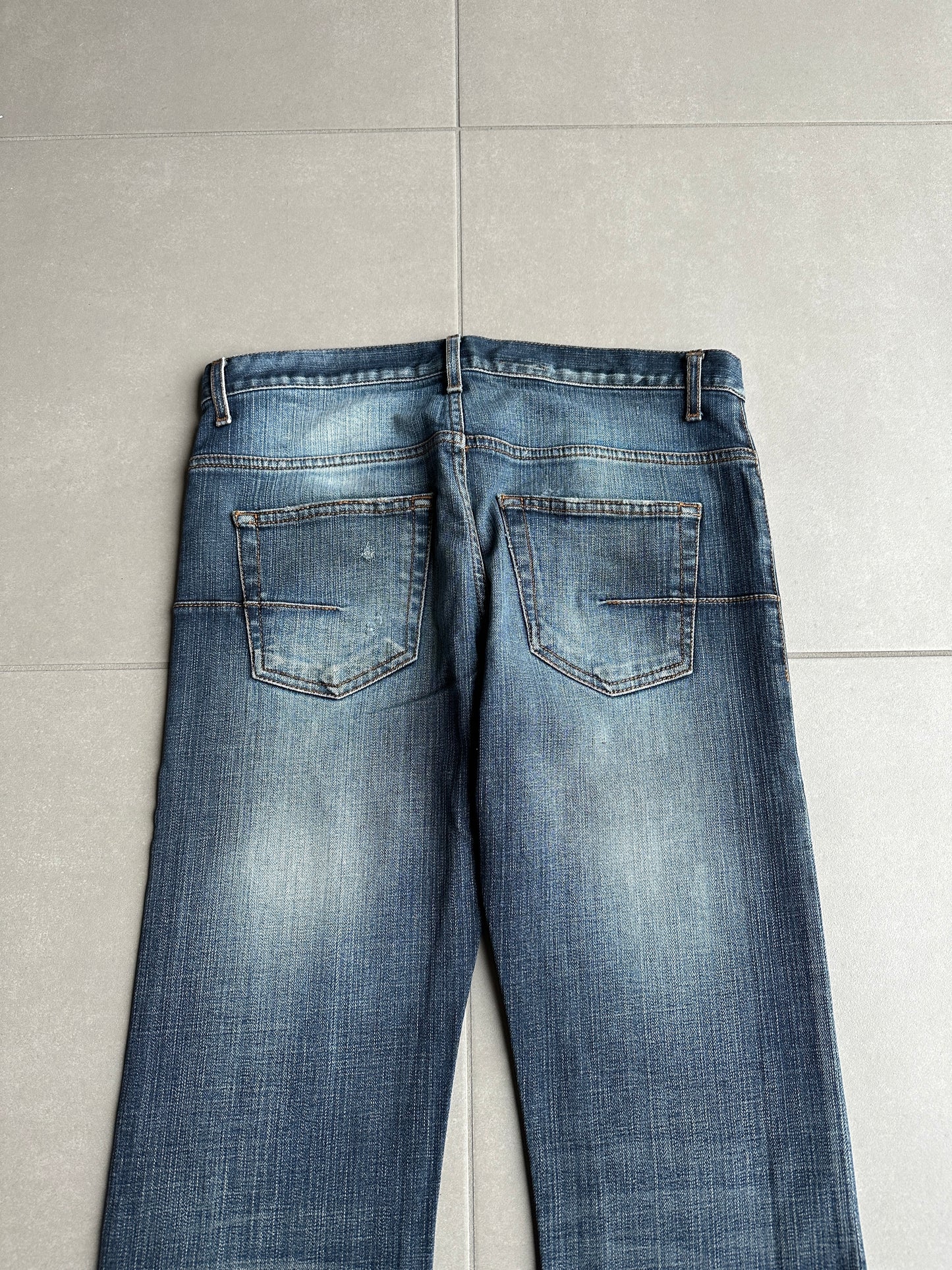 Dior Homme SS11 アンダー・マイ・カー・ジェイク・デニム