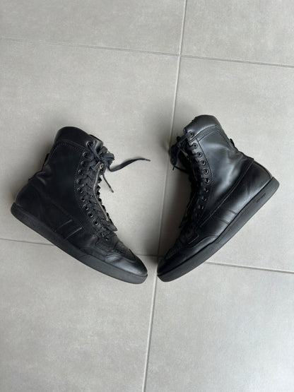 Dior Homme AW04 "Victim of the crime" Leather high-top front zip sneakers