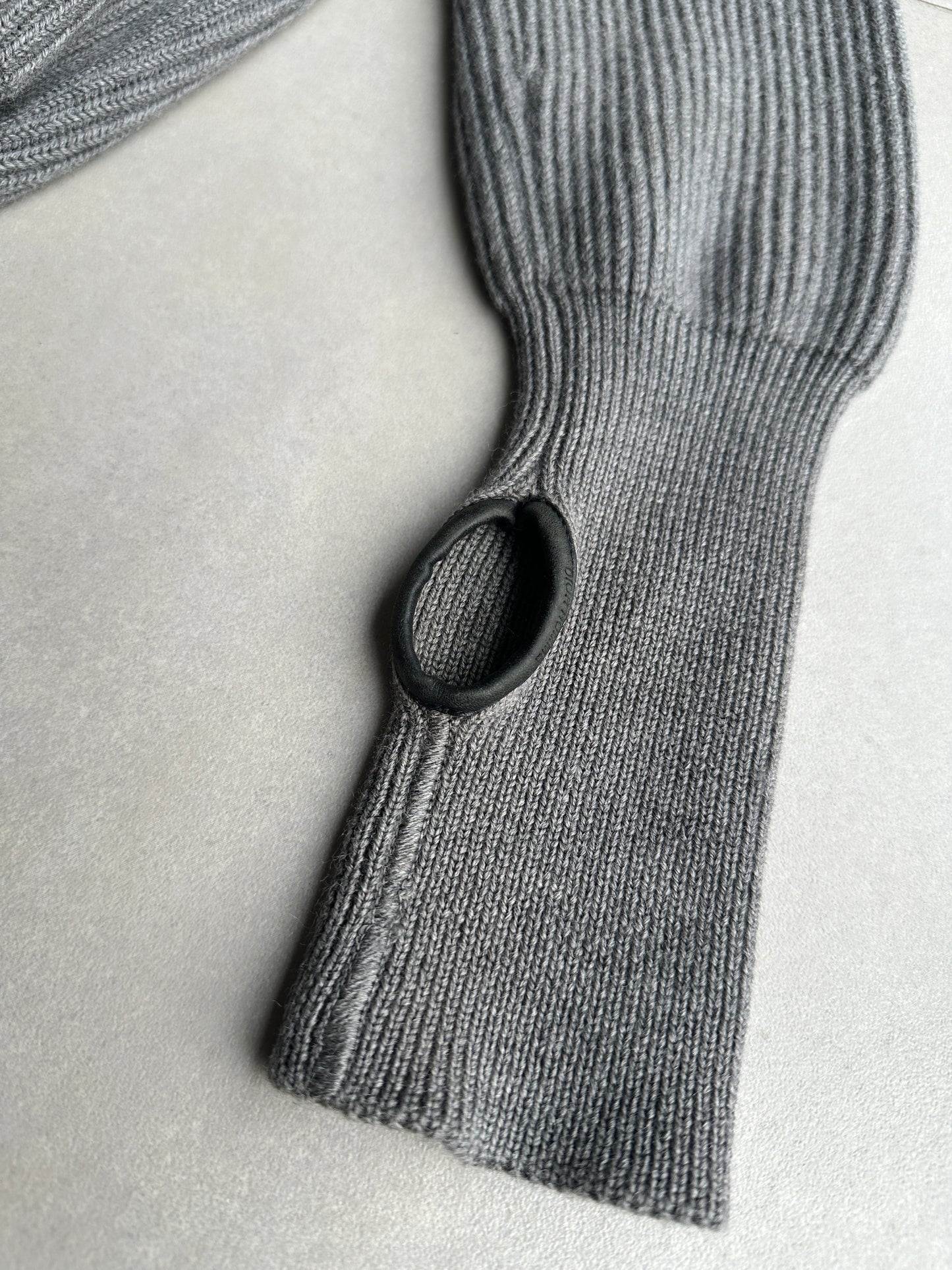 Dior Homme AW07 “Navigate” thumb hole diver knit sweater