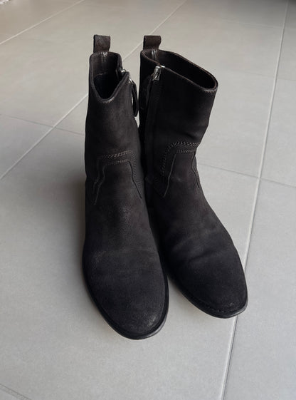 Dior Homme AW07 “Navigate” western Cuban heel suede boots