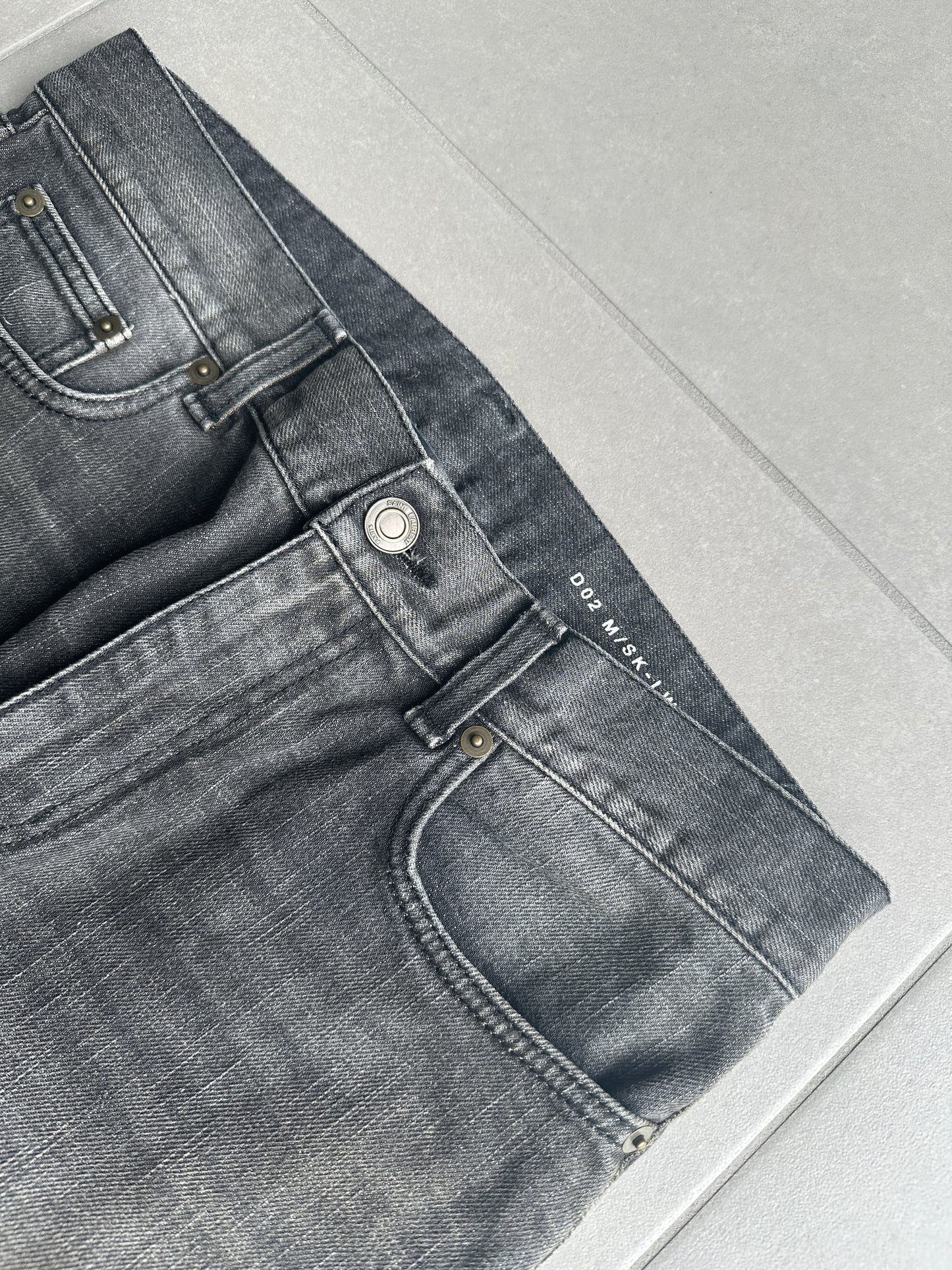 Saint Laurent Paris AW17 D02 washed whiskered Denim