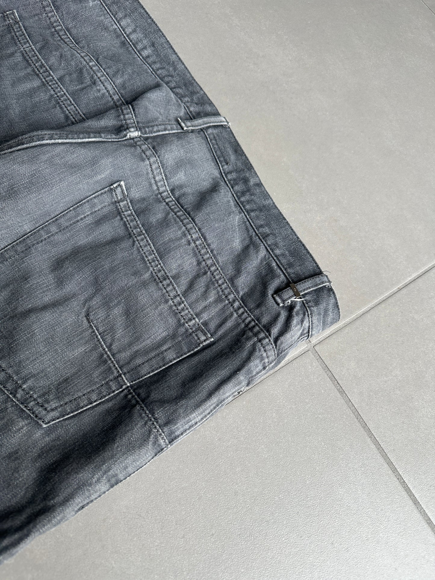 Dior homme AW07 “Navigate” raw MIJ jeans