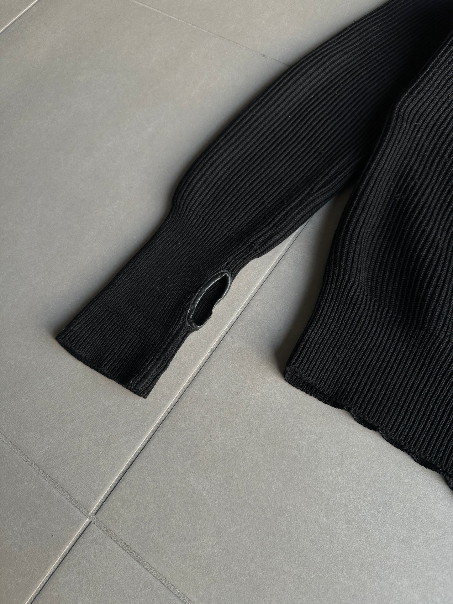 Dior Homme AW07 “Navigate” thumb hole diver knit sweater