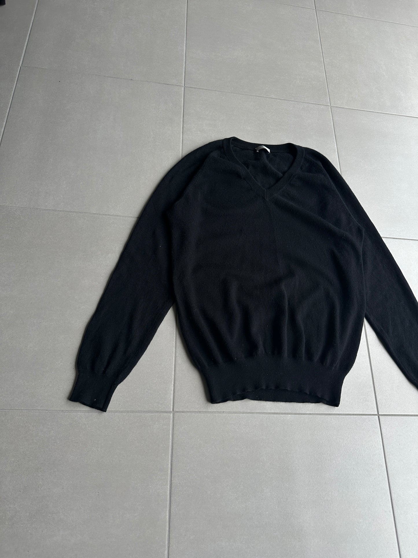 Dior Homme AW07 “Navigate” Cashmere V-neck sweater