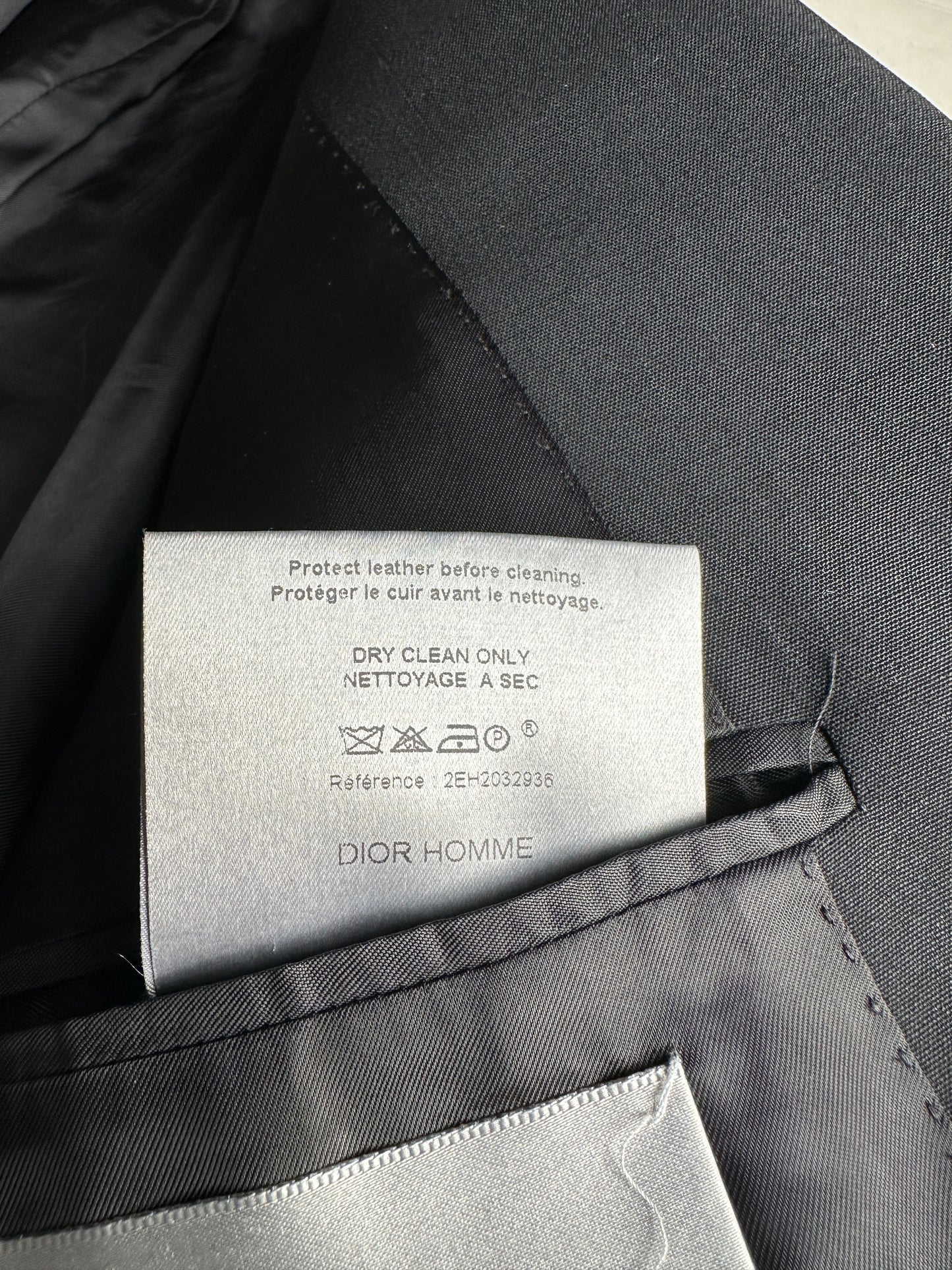 Dior Homme SS02 "red/boys don't cry" Leather collar wool coat