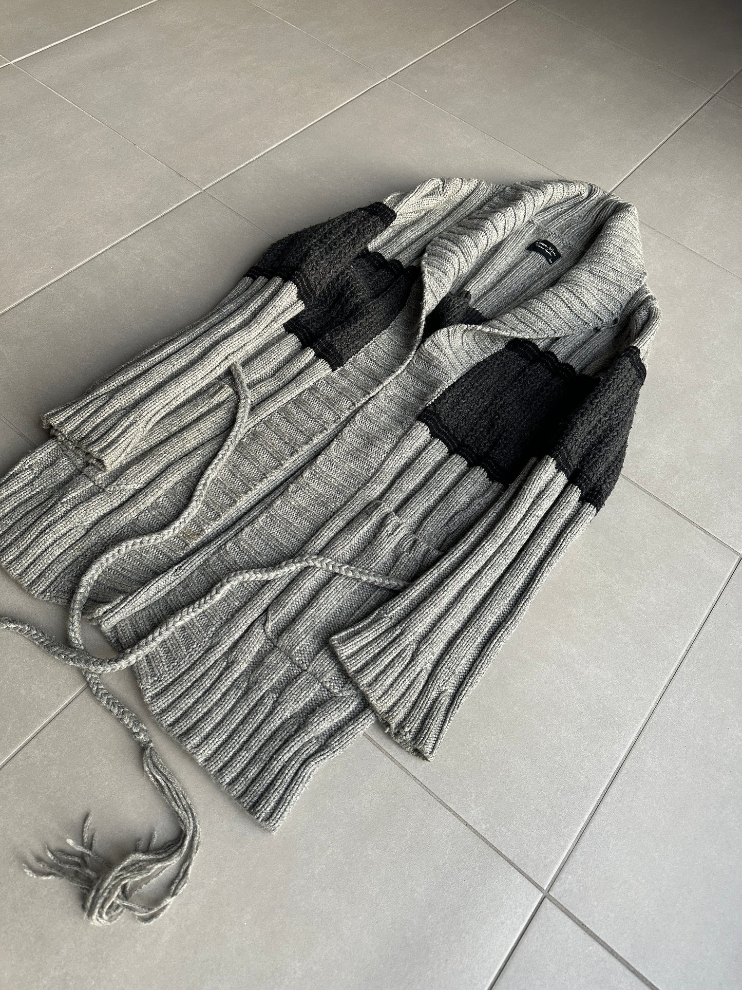 Number Nine AW07 “Love God Murder” cashmere heavy cardigan