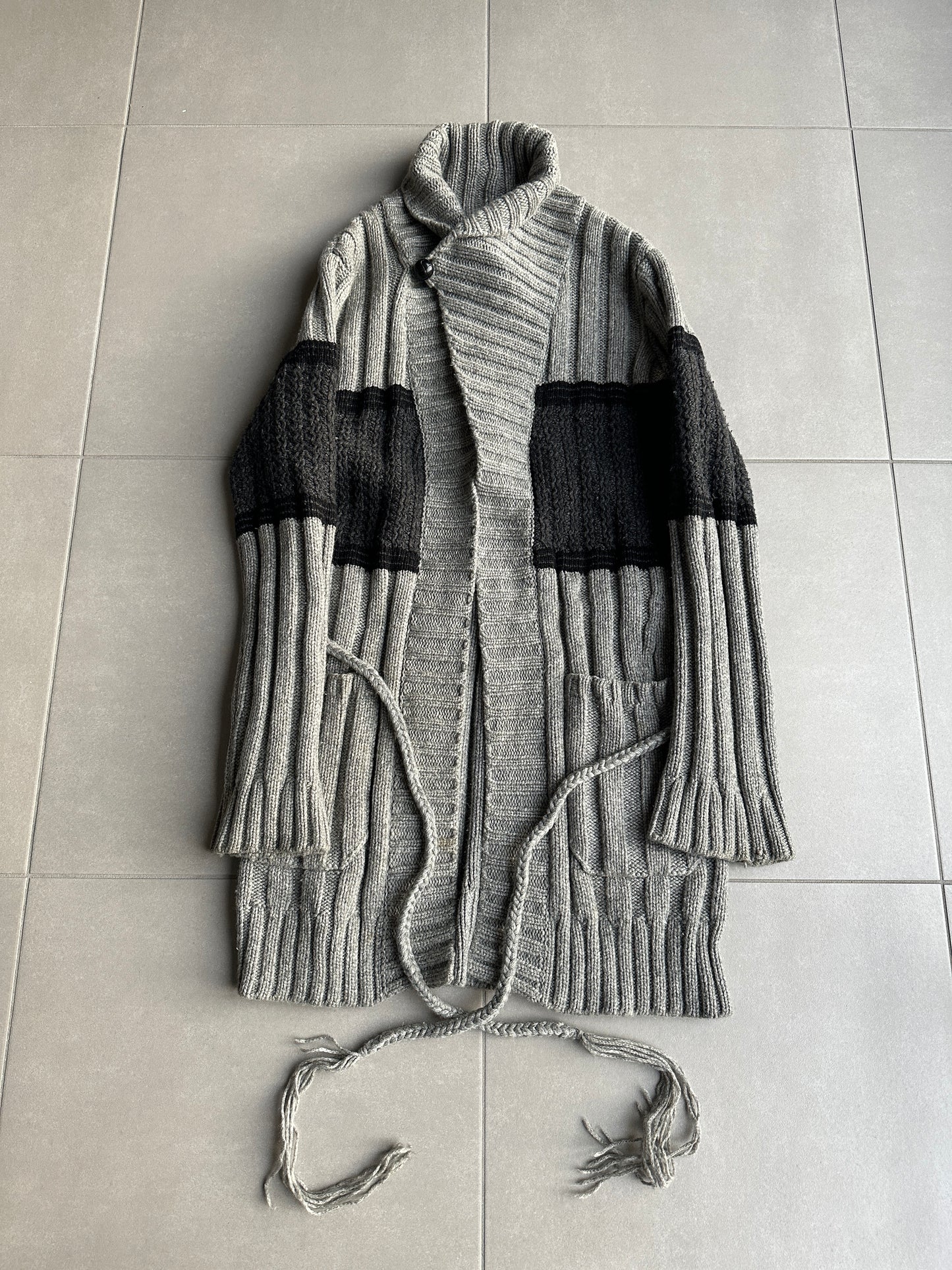 Number Nine AW07 “Love God Murder” cashmere heavy cardigan
