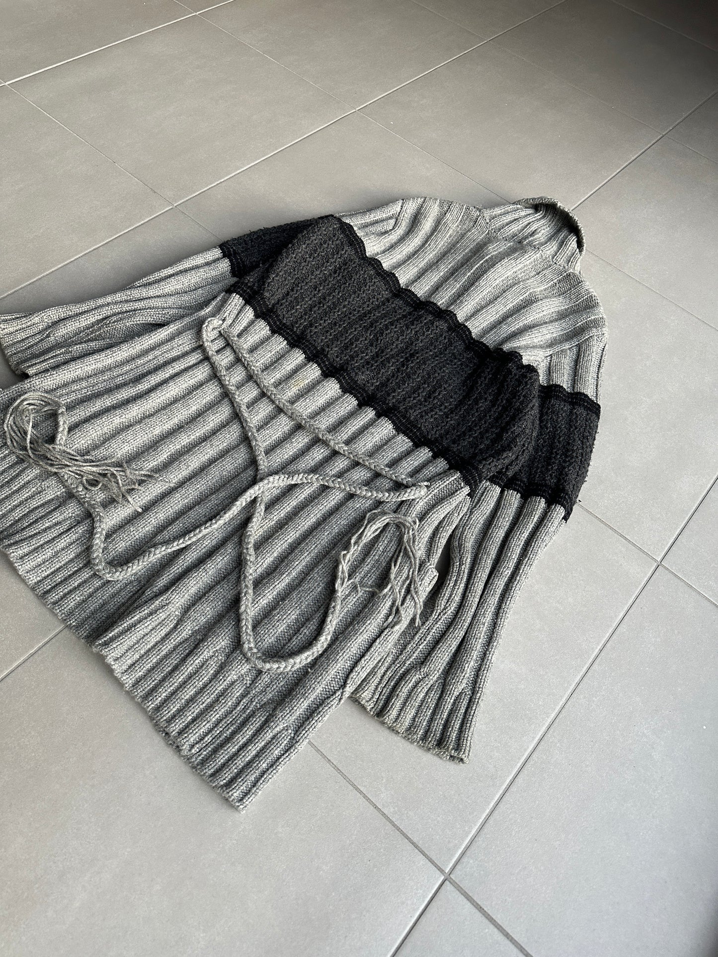 Number Nine AW07 “Love God Murder” cashmere heavy cardigan