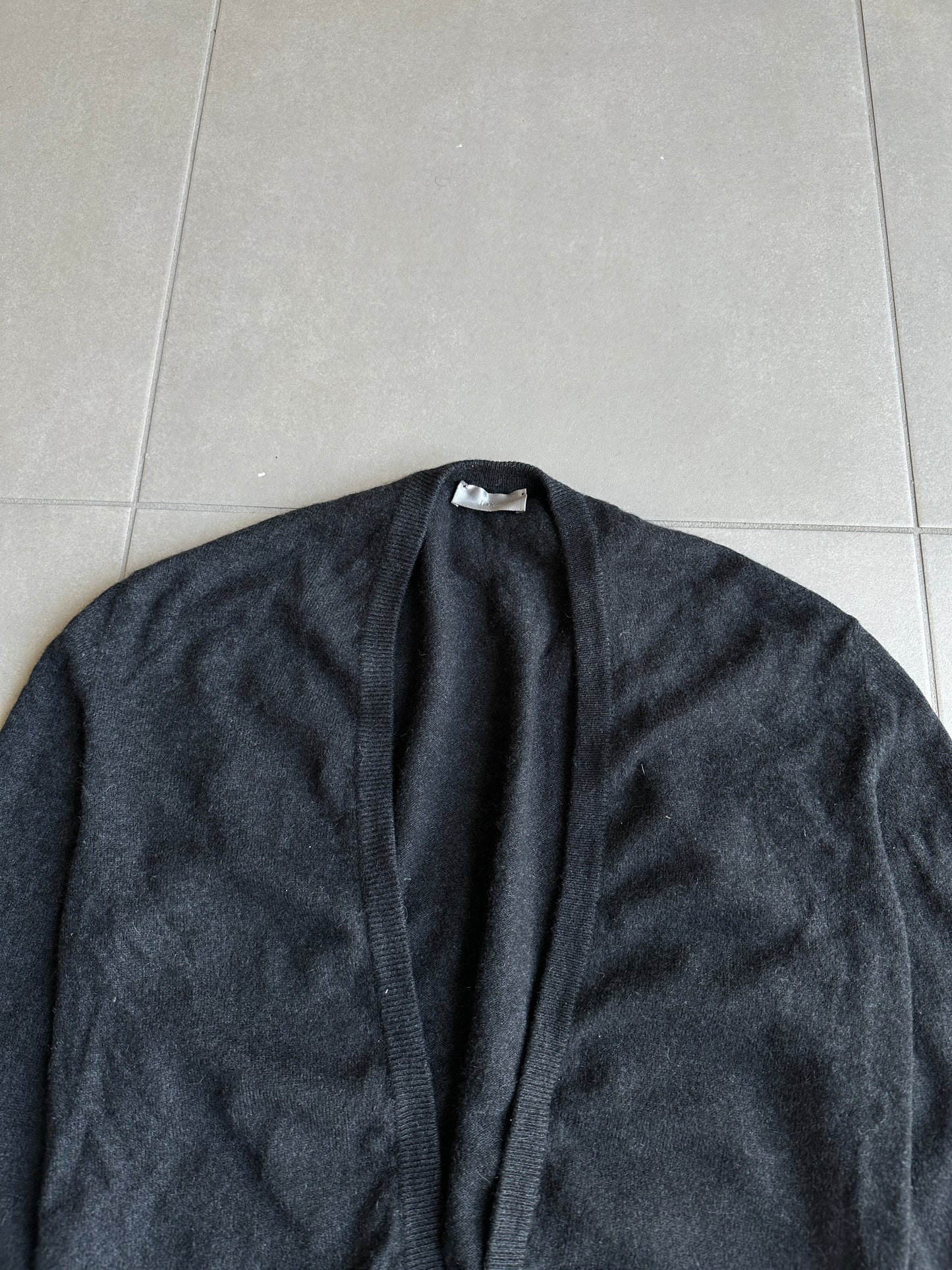 ディオール オム AW01 "ソリティア" ディープVネック カシミヤセーター
