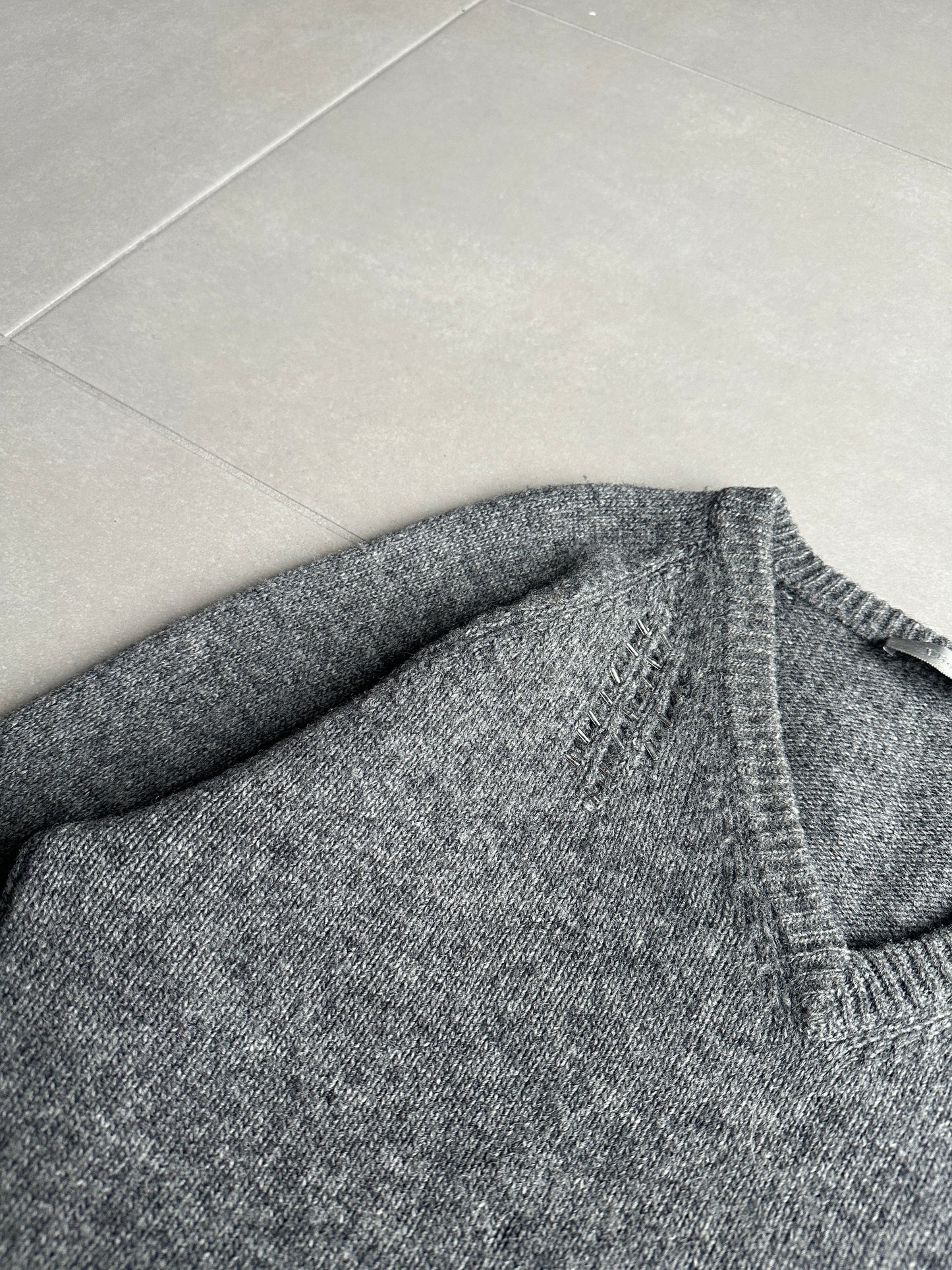 Dior Homme AW05 "in the morning" beaded wool sweater he