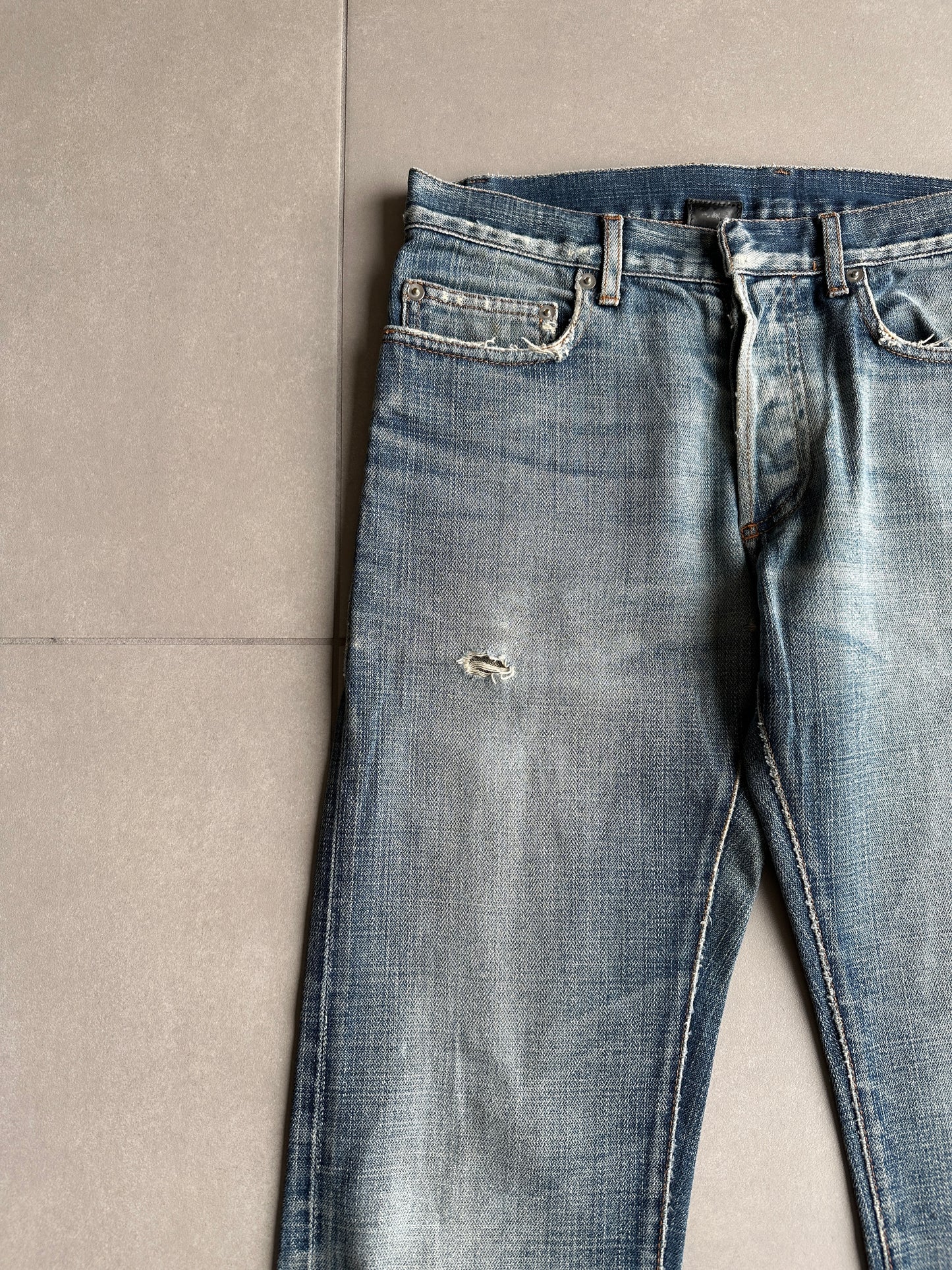 Dior Homme SS07 “We look good together” under my car denim
