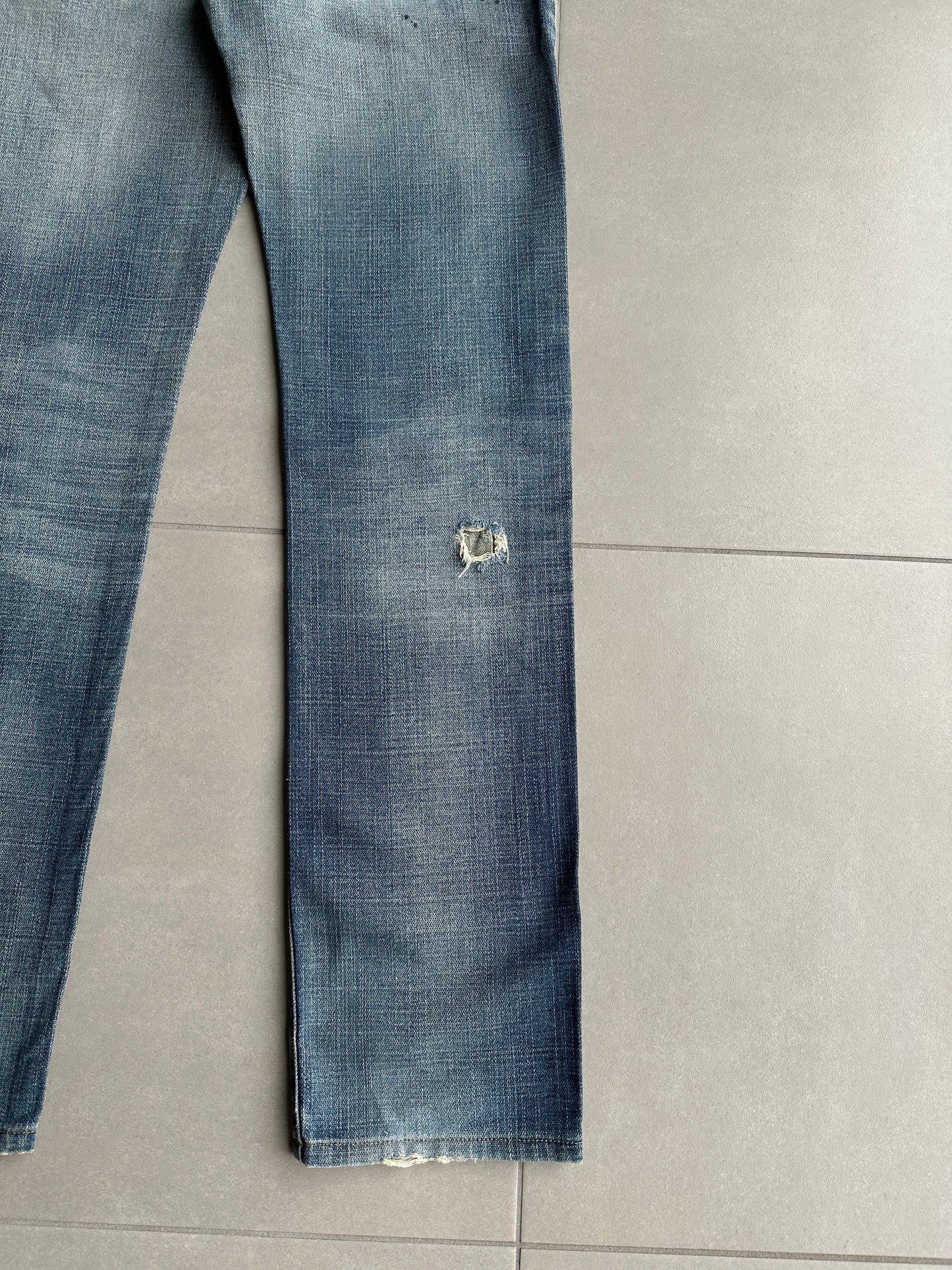 Dior Homme SS07 “We look good together” under my car denim