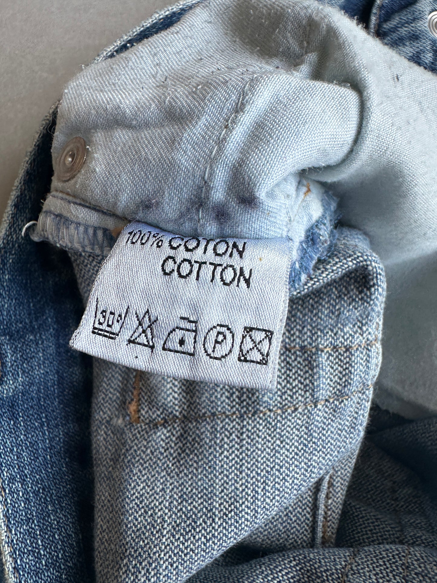 Dior homme AW04 “Victim of the crime” whiskered washed denim