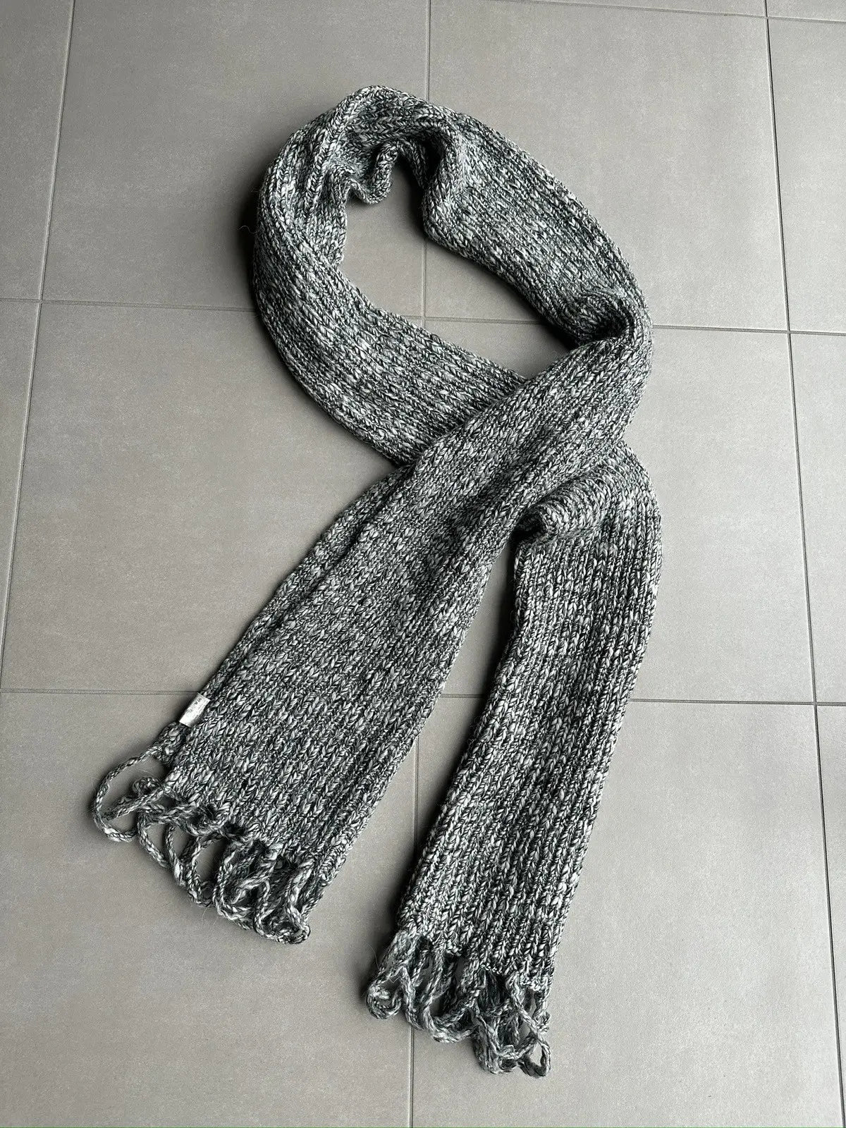 Dior Homme AW07 “Navigate” Alpaca blend big fringe shawl