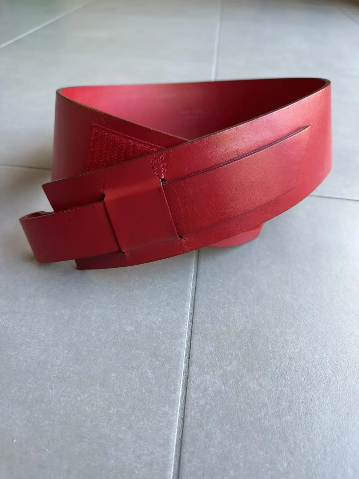 Dior Homme SS02 “Red/Boys don’t cry” Velcro red leather belt