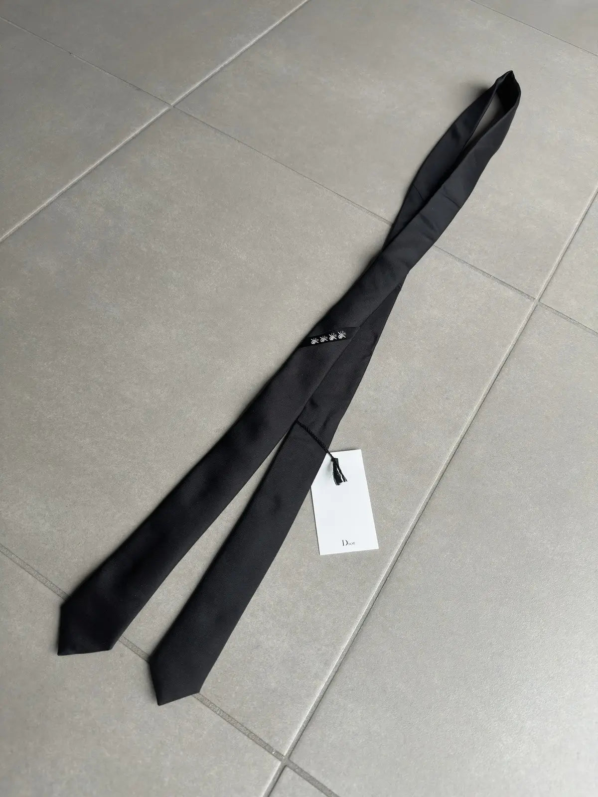 Dior Homme SS04 "Strip" 4 Bee skinny silk tie by