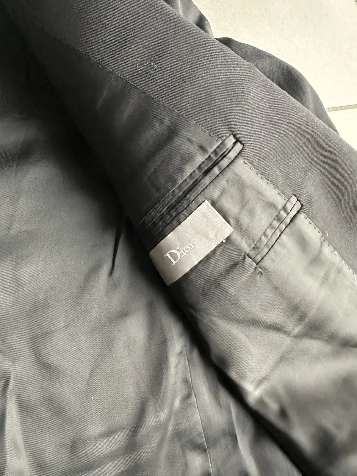 Dior Homme AW04 “Victim of the crime” Leather collar blazer